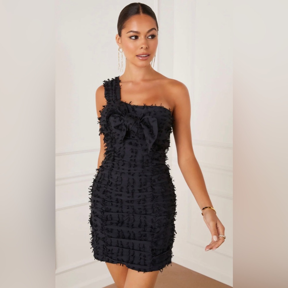 VICI | Henson One Shoulder Mini Dress